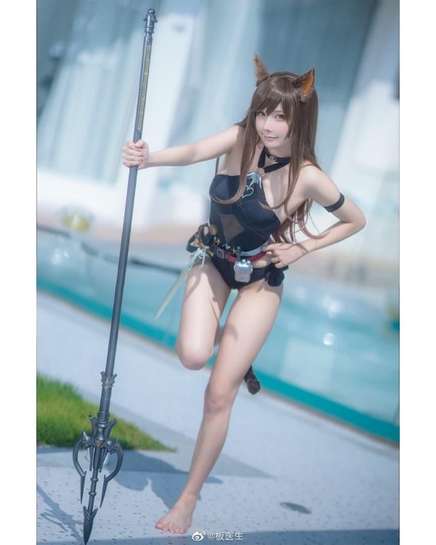 Cosplay barefoot.cosplay22(54)